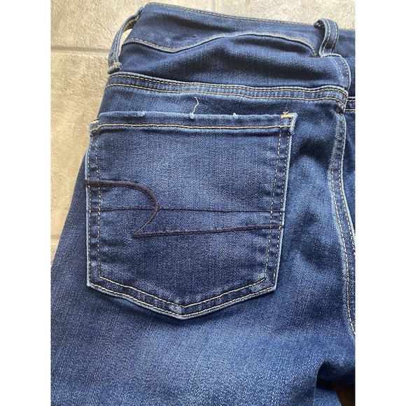 American Eagle Women's Super Stretch Jegging Jeans Embroidered Pocket SZ 2 - Picture 5 of 8